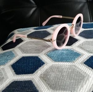 Girls pink fashionable high quality shades *NEW*